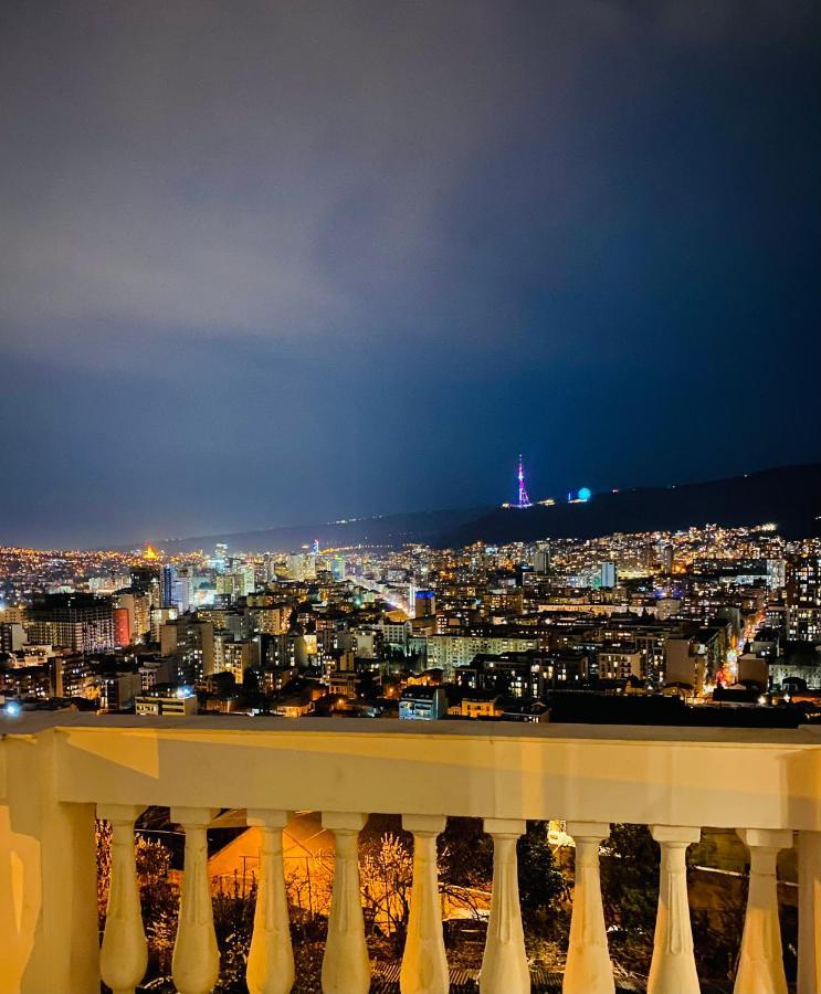 The Hilltop Skyline Hotel 第比利斯 外观 照片